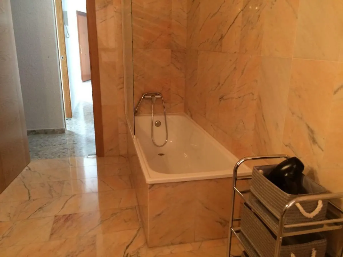 Apartamento Piso plaza la compañía Córdoba 0*,